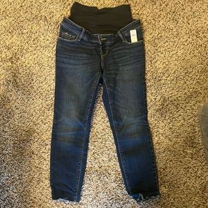 Old navy maternity rockstar super skinny jeans